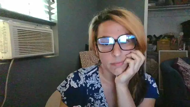 mayra mayhem online show from July 27, 1:51 pm