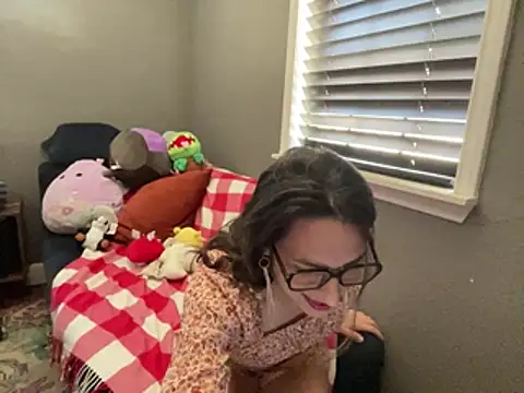 Snapshot of mayra_mayhem chatting on February 24, 5:03 pm mayra mayhem online show from February 24, 5:03 pm