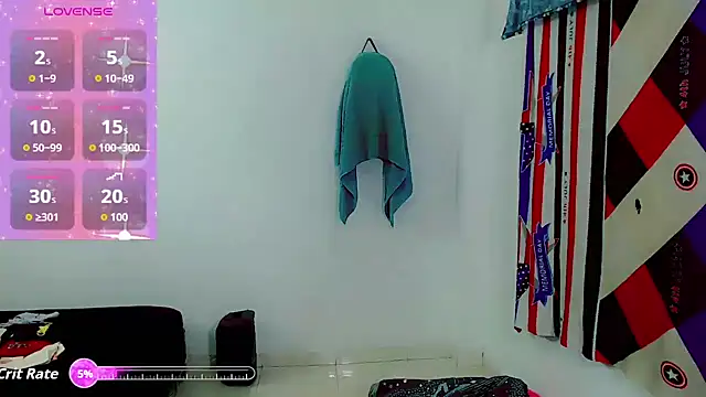 samanthaa hot  online show from March 11, 8:19 am