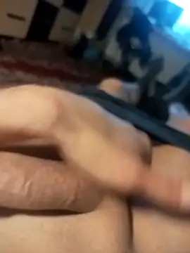 AffectionateBlast82 online show from April 18, 6:10 pm