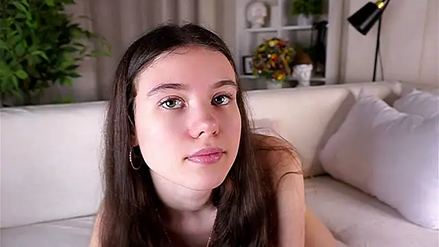 WiloneBoardley online show from April 9, 2:24 am