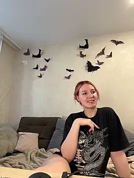 Hera Mark online show from October 18, 4:14 am