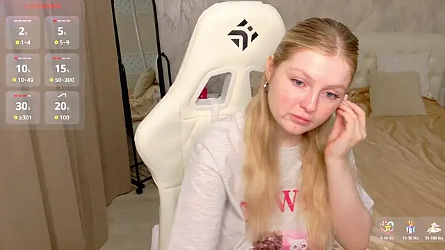 AmeliaDiamond online show from April 4, 12:28 am