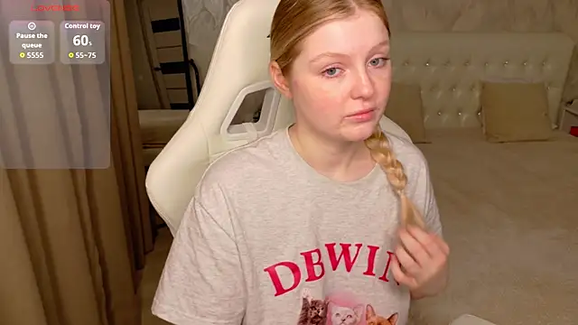 AmeliaDiamond online show from April 12, 10:57 pm