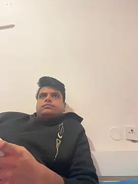 Snapshot of Noam7080z chatting on February 1, 6:06 pm Noam7080z online show from February 1, 6:06 pm