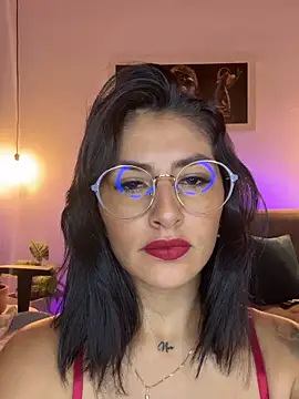 SOY NOOA online show from May 13, 1:07 pm