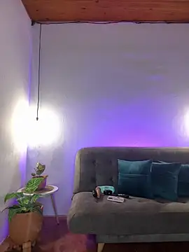 SOY NOOA online show from February 24, 1:01 pm