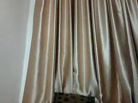 nataliewang69 online show from September 22, 2:34 pm