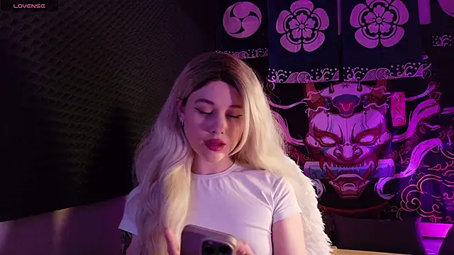 DeliaLoveIt online show from January 14, 9:07 pm