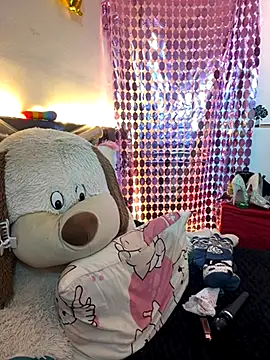 Nicol V online show from November 13, 5:11 am