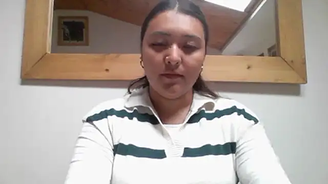 Snapshot of ALANA_150 chatting on May 19, 1:40 pm ALANA 150 online show from May 19, 1:40 pm