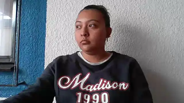 Snapshot of ALANA_150 chatting on December 4, 2:05 pm ALANA 150 online show from December 4, 2:05 pm