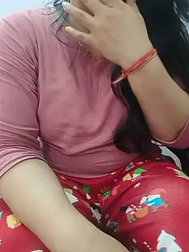 Snapshot of roshni_agrawal0 chatting on June 17, 9:08 am roshni agrawal0 online show from June 17, 9:08 am