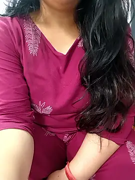 Snapshot of roshni_agrawal0 chatting on July 1, 7:09 am roshni agrawal0 online show from July 1, 7:09 am
