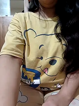 Snapshot of roshni_agrawal0 chatting on September 12, 4:40 pm roshni agrawal0 online show from September 12, 4:40 pm