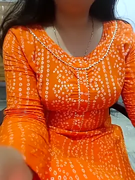 Snapshot of roshni_agrawal0 chatting on November 1, 5:51 pm roshni agrawal0 online show from November 1, 5:51 pm