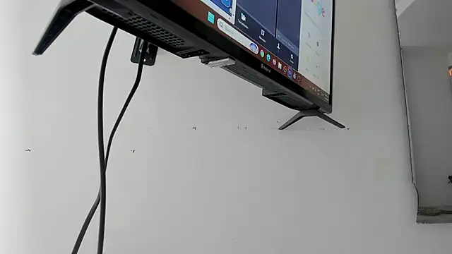 Lady miss    online show from March 7, 12:10 pm