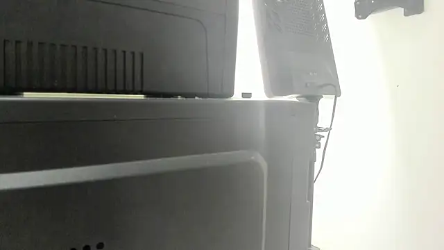 Lady miss    online show from March 19, 1:11 pm