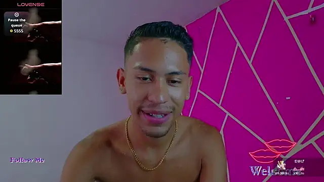 dylan apol0 online show from November 30, 12:00 am