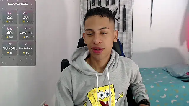 dylan apol0 online show from September 22, 1:44 am