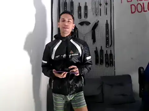 dylan apol0 online show from September 15, 3:29 am