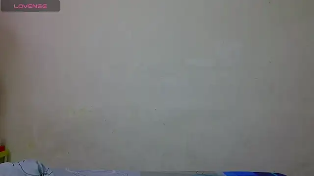 dylan apol0 online show from April 7, 12:12 am