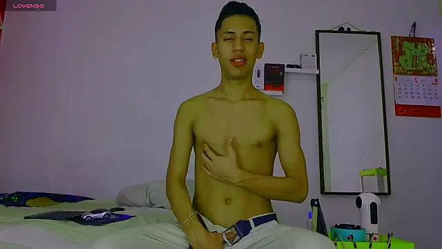 dylan apol0 online show from February 20, 3:25 am