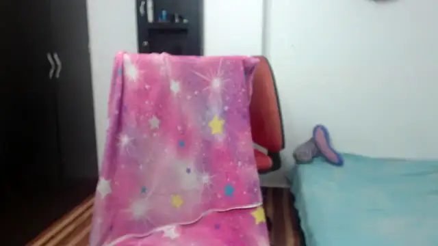 Evelyn-tits online show from November 8, 1:25 pm