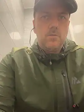 Eddiejeff online show from April 17, 12:19 pm