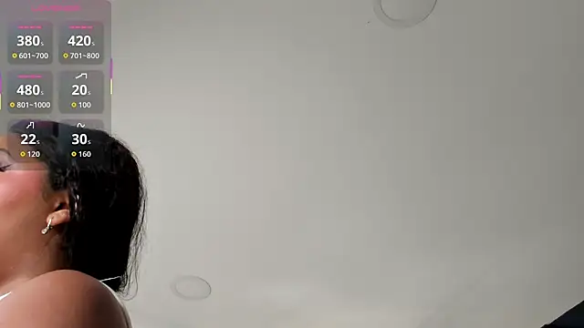 Snapshot of arisha_williams chatting on December 15, 7:31 pm arisha williams online show from December 15, 7:31 pm