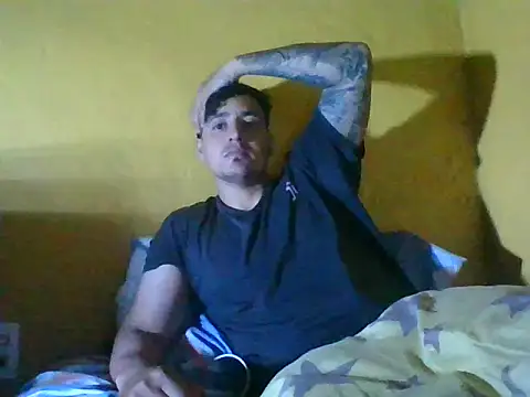 RVJM online show from October 26, 3:18 am