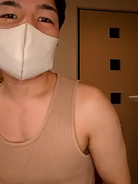 kqitooo online show from February 25, 10:15 am