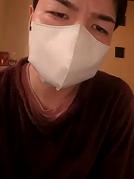 kqitooo online show from February 6, 7:26 am