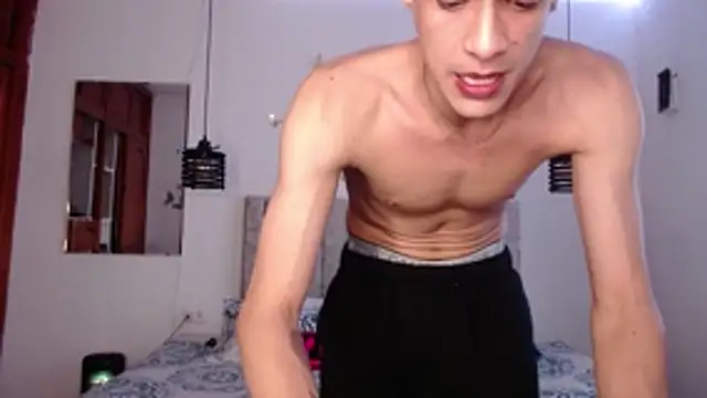 Ethanho0t online show from April 21, 7:31 pm