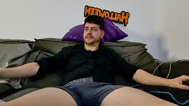 aaron nvk online show from October 29, 10:20 pm