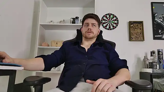 aaron nvk online show from November 18, 8:56 pm