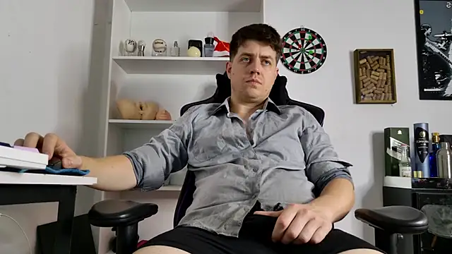 aaron nvk online show from December 14, 7:41 pm