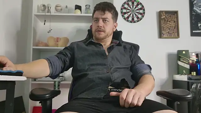 aaron nvk online show from February 21, 11:18 pm