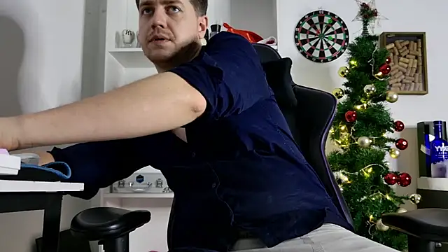 aaron nvk online show from December 21, 8:53 pm