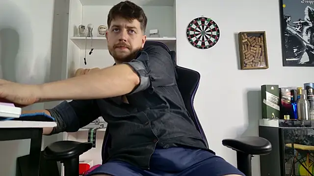 aaron nvk online show from March 12, 8:57 pm