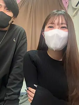 MOEMOE-Q online show from March 17, 6:00 pm