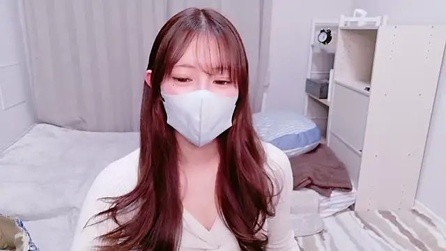 MOEMOE-Q online show from November 27, 3:23 pm