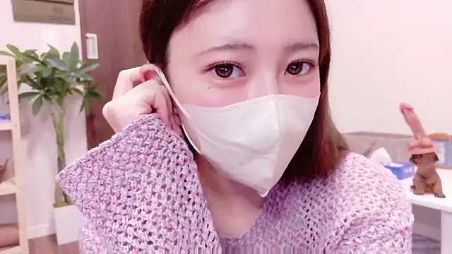 MOEMOE-Q online show from October 2, 11:13 am