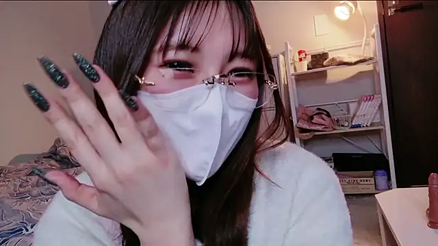 MOEMOE-Q online show from February 14, 6:08 pm