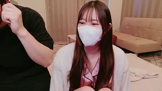MOEMOE-Q online show from May 28, 7:42 pm