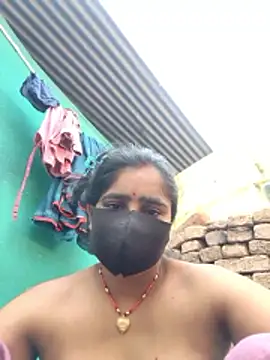 Snapshot of Falguni_Desai chatting on June 6, 1:55 am Falguni Desai online show from June 6, 1:55 am