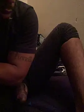 Snapshot of willie896 chatting on November 1, 8:36 pm willie896 online show from November 1, 8:36 pm