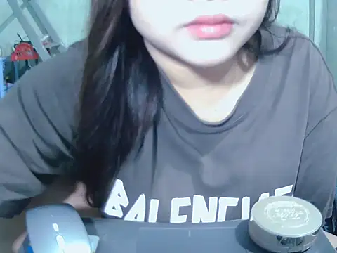 Lily3322 online show from February 27, 1:17 am