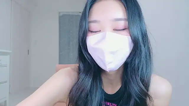 Snapshot of ramuchan_desu chatting on July 22, 12:12 am ramuchan desu online show from July 22, 12:12 am