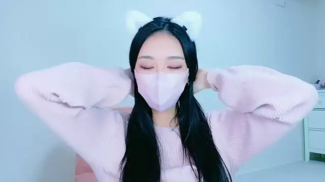 ramuchan desu online show from November 3, 1:44 am